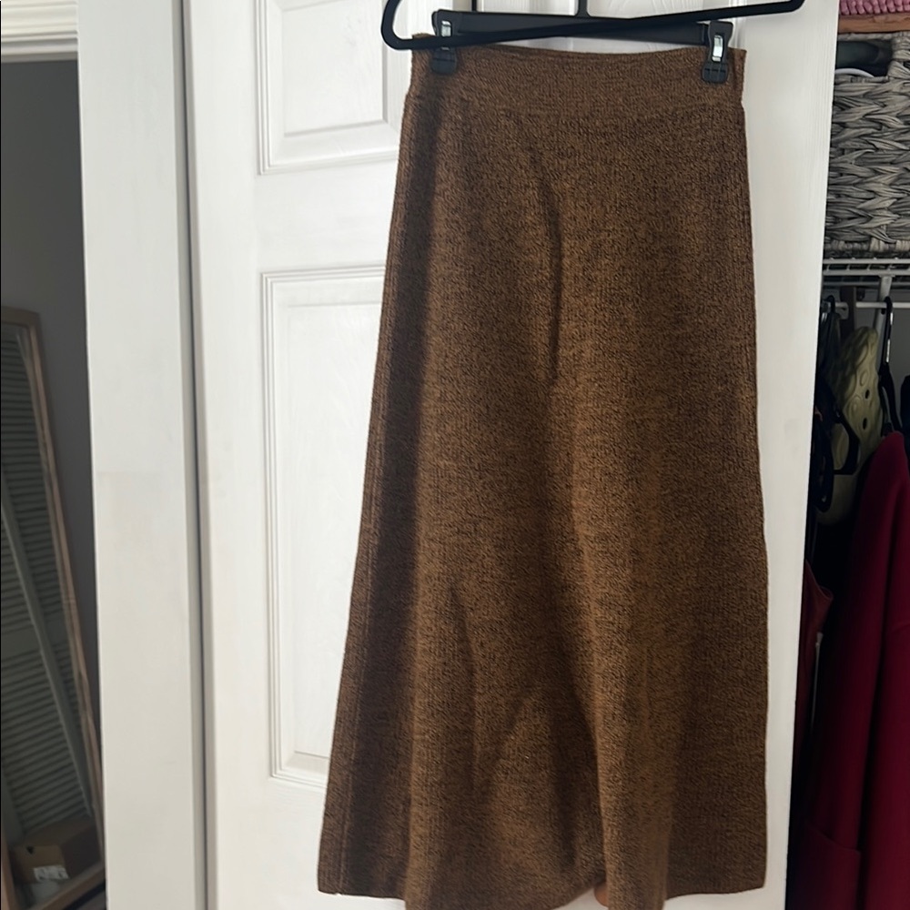 Uniqlo Brown Midi A-Line Skirt for Work
